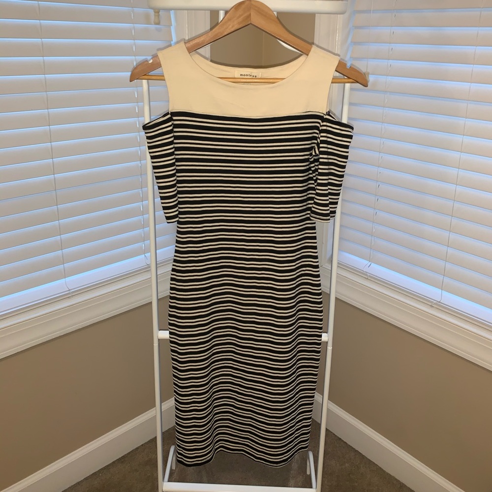 Black and white shoulder-less dress